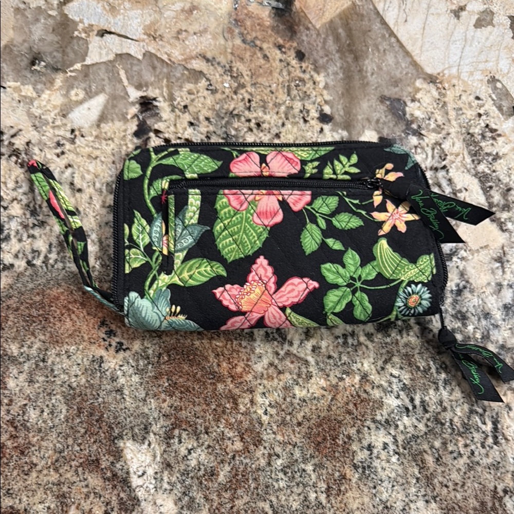 Vera Bradley Botanica Wallet